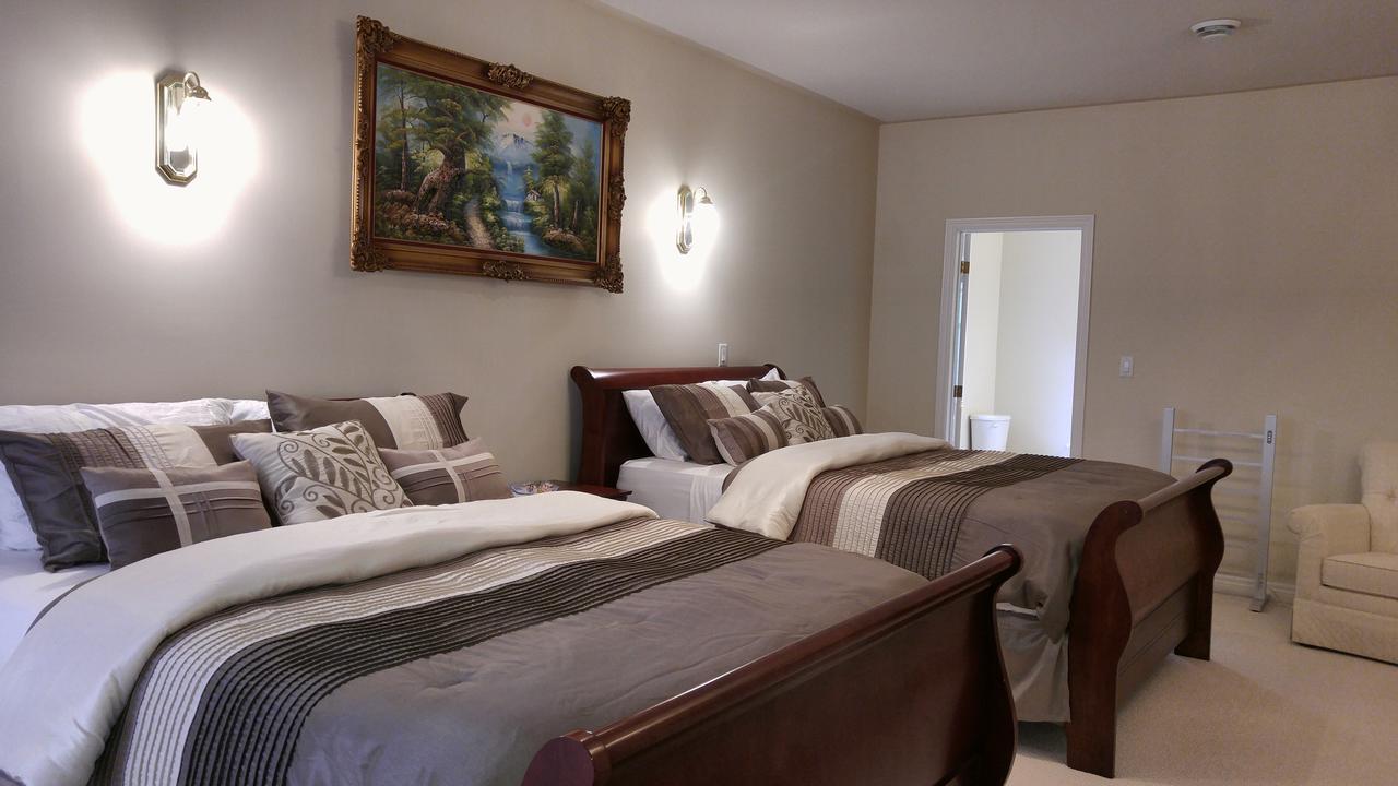 The White House Boutique B&B Niagara-on-the-Lake Екстериор снимка
